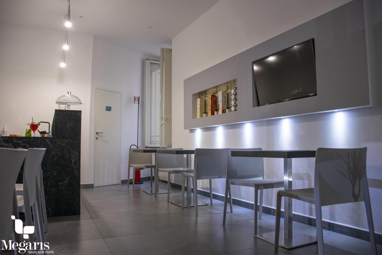 Bed & Breakfast Megaris Luxury Napels