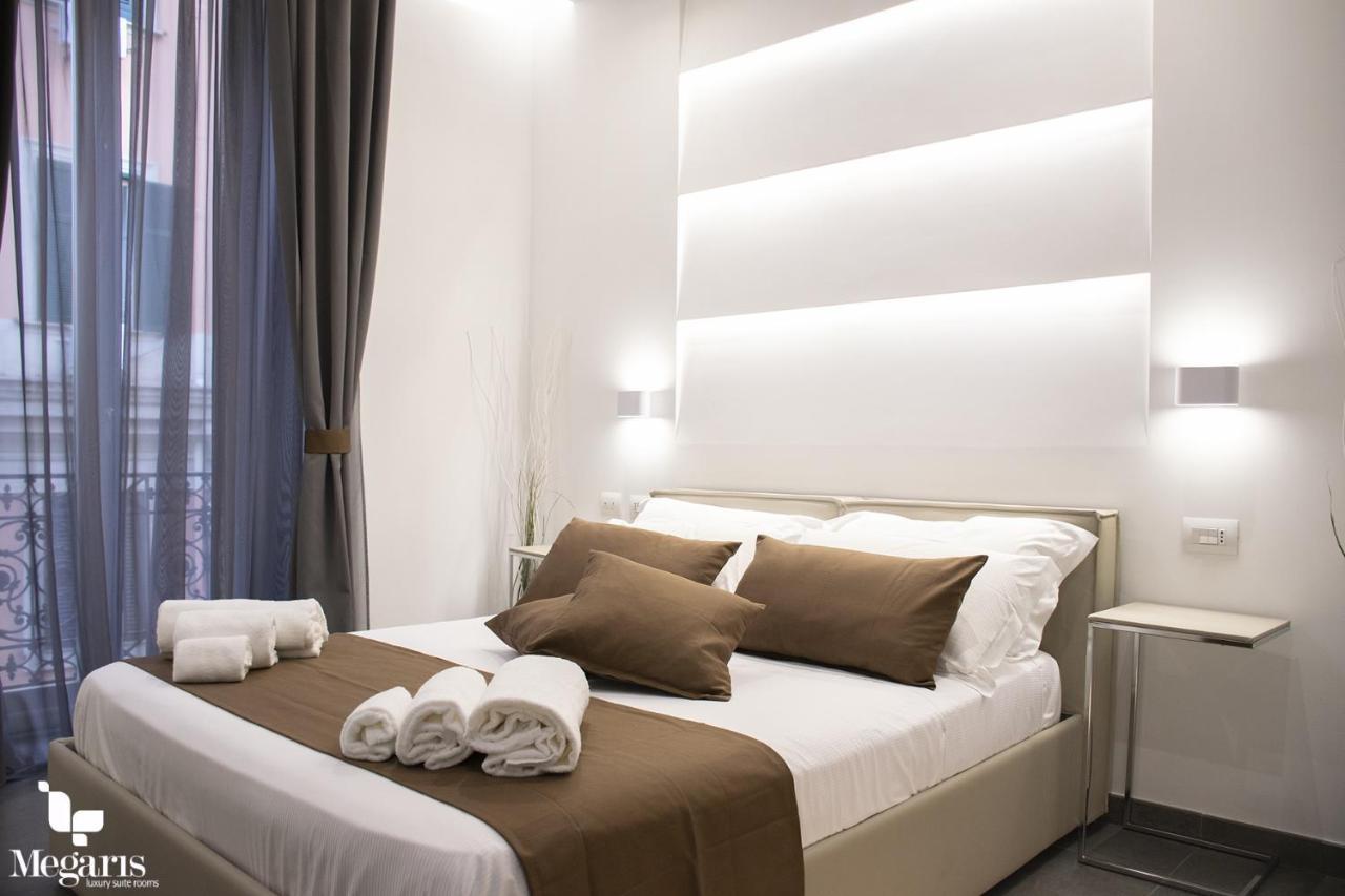 Megaris Luxury Napels