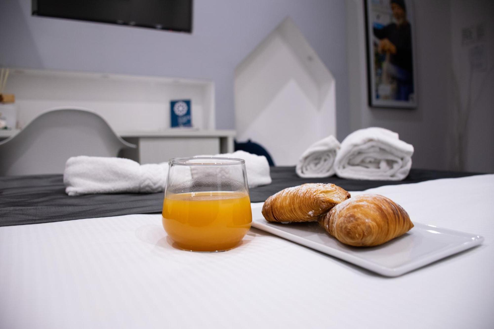 Megaris Luxury * Napels